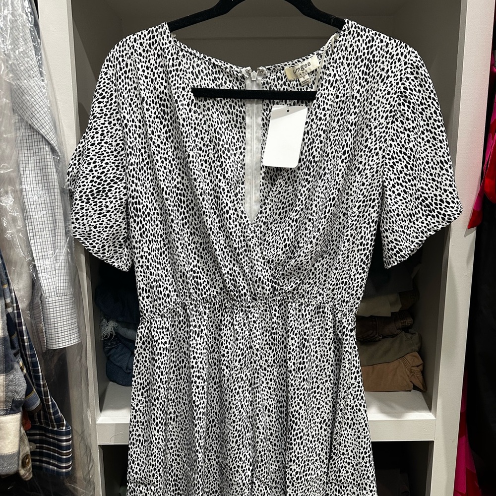 Umgee Black and White Wrap Jumpsuit Casual Scoop Neck